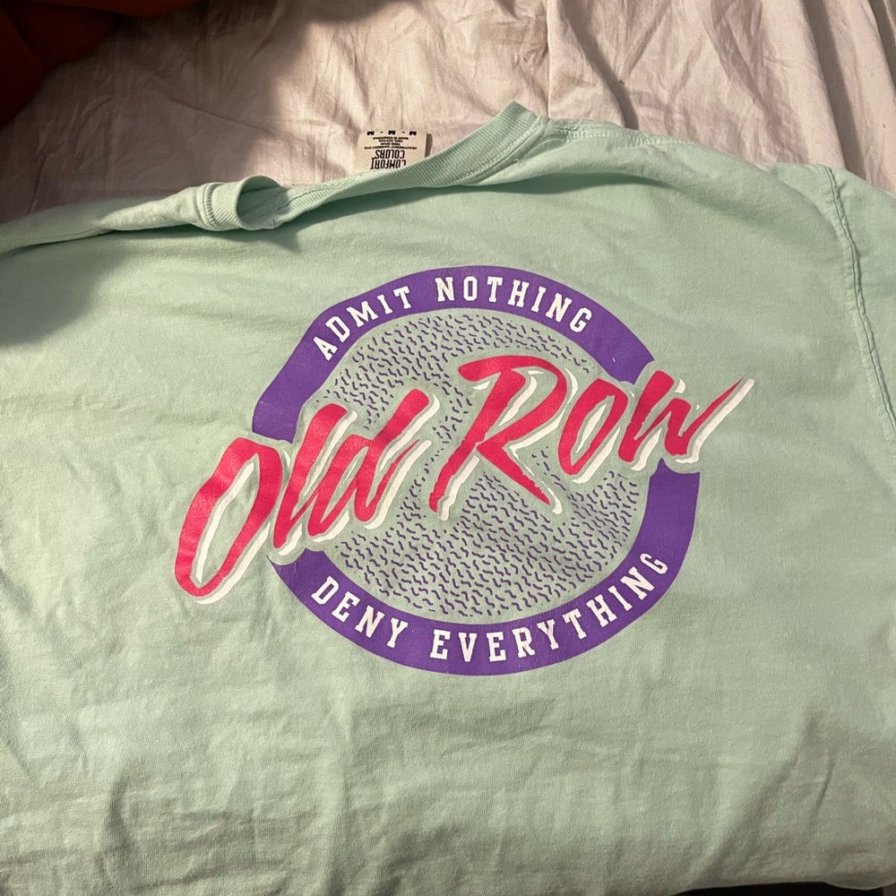 Old row t shirt